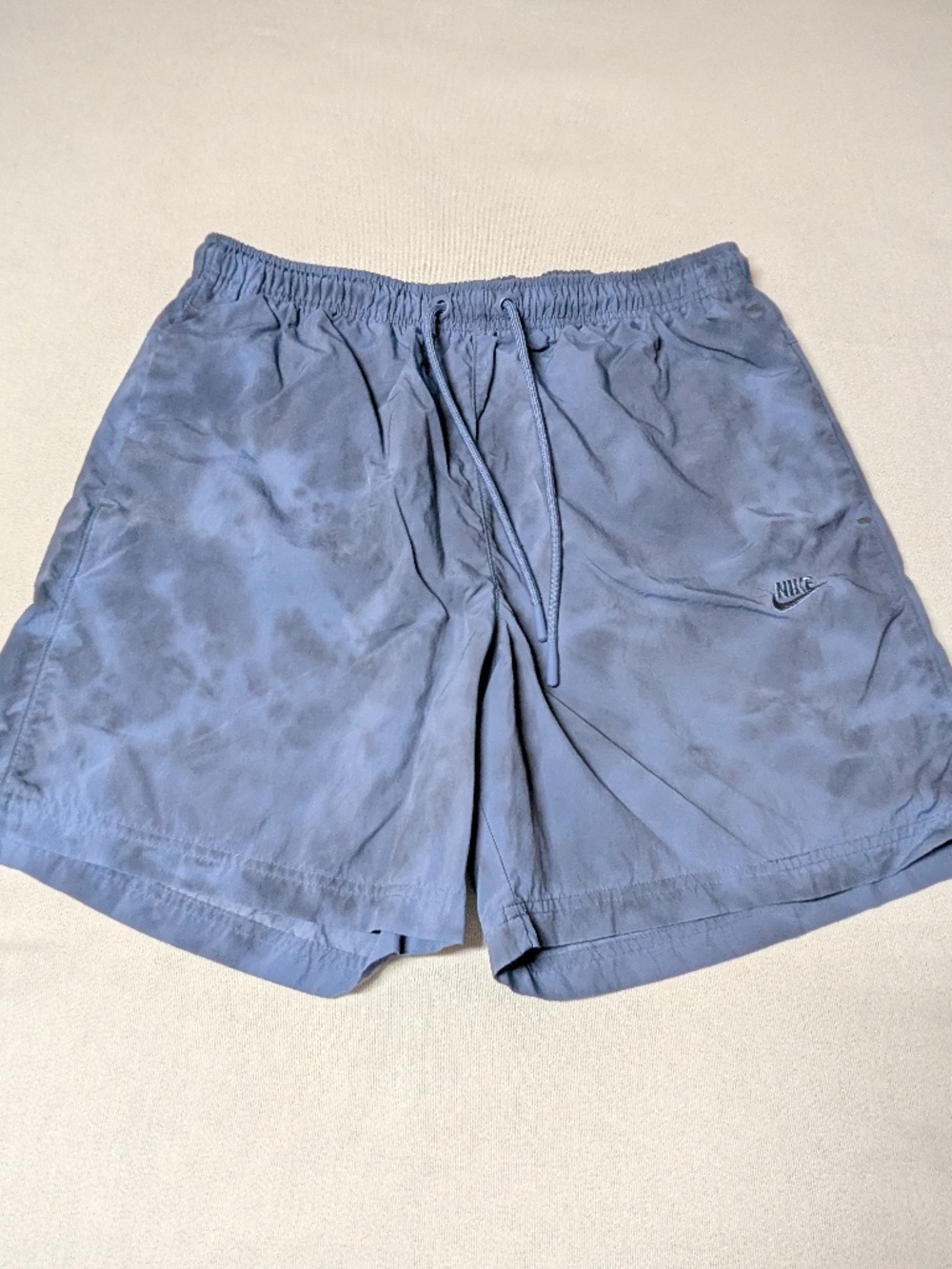 Nike Tech Pack Woven 6" Shorts - Size Medium